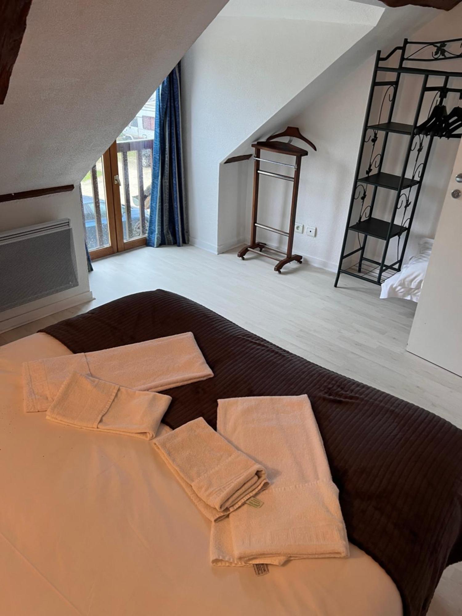 Golf Hotel De La Carte 츄지수르세스 외부 사진